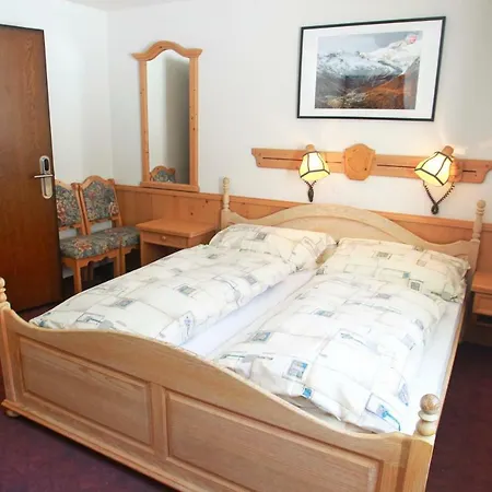 Astoria Hotel 3*